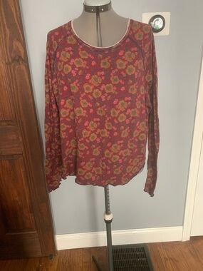 NATURAL LIFE Burgundy Floral Long-Sleeve Tee. XXL (runs small)